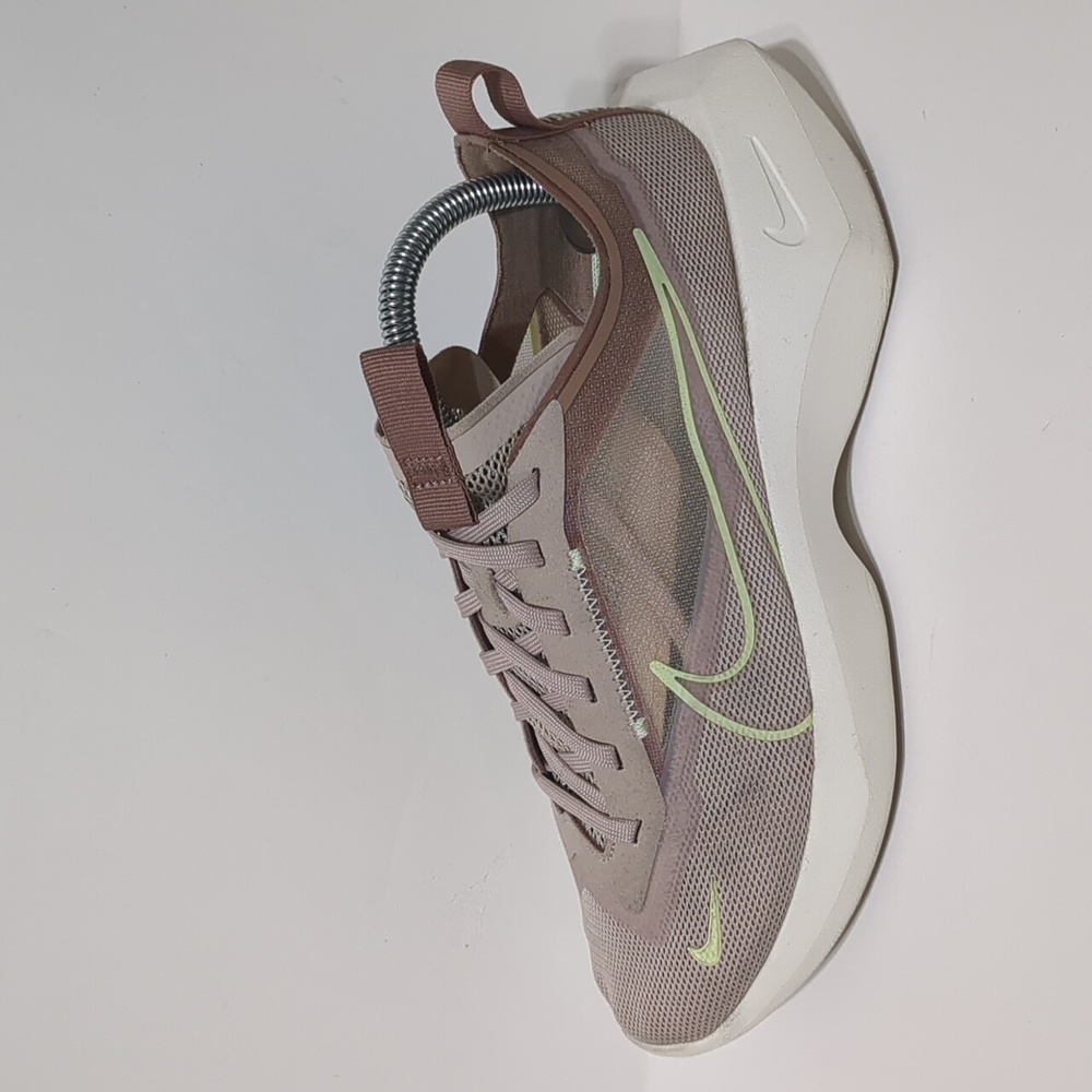 Nike Vista Lite Sneakers Women Size 8